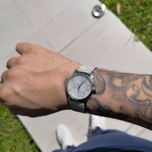Gucci 3d White Hologram watch
